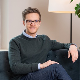 Florian Hahn, LL.M